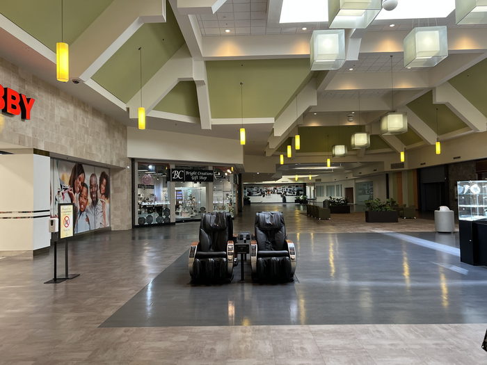 Macomb Mall - July 22 2022 (newer photo)
